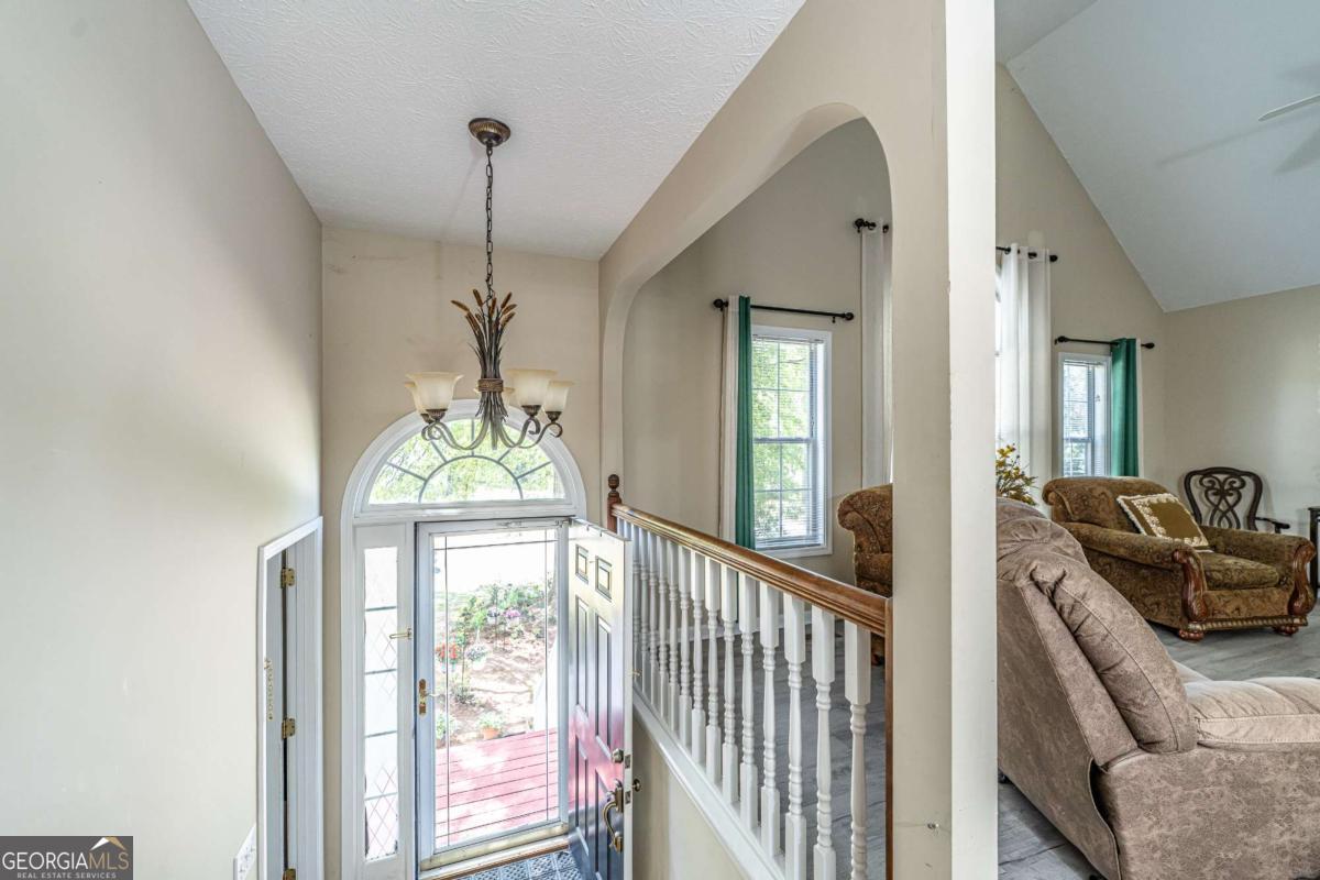 13 Greystone Lane NW Cartersville GA 30121
