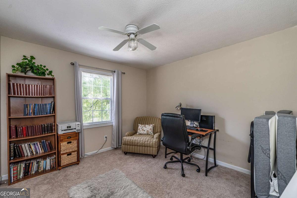 13 Greystone Lane NW Cartersville GA 30121