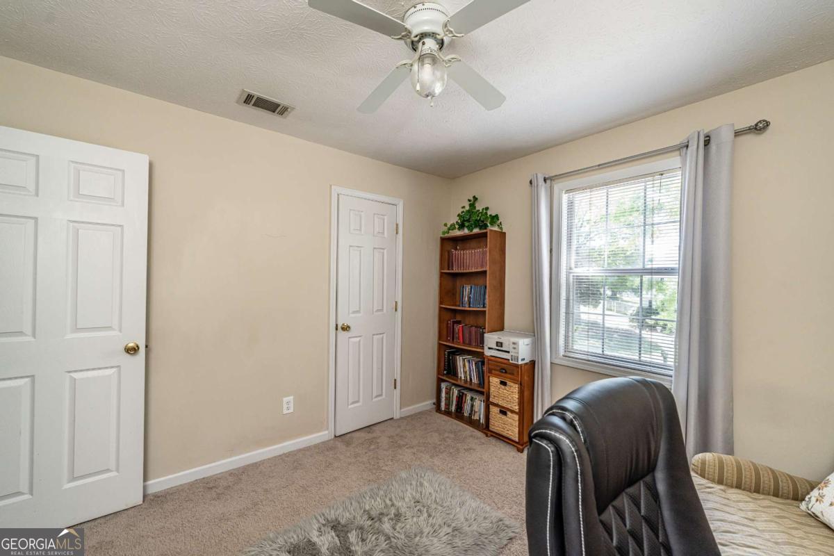 13 Greystone Lane NW Cartersville GA 30121