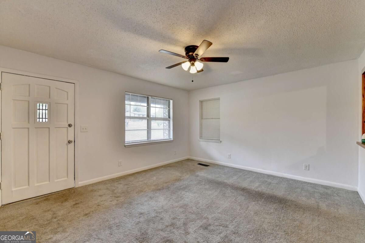 4921 Merlin Drive Oakwood GA 30566