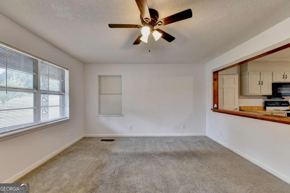 4921 Merlin Drive Oakwood GA 30566