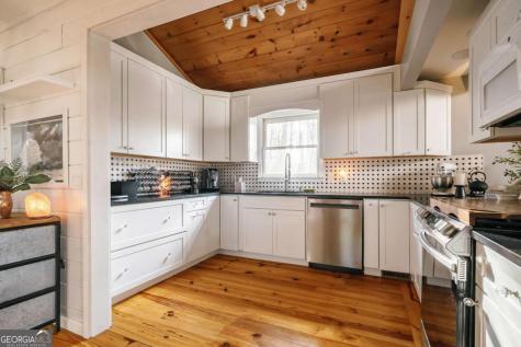 31 Highland Hammock Drive Blue Ridge GA 30513