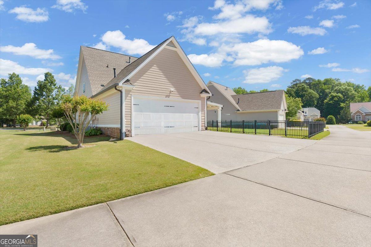 8 Deering Way Cartersville GA 30120