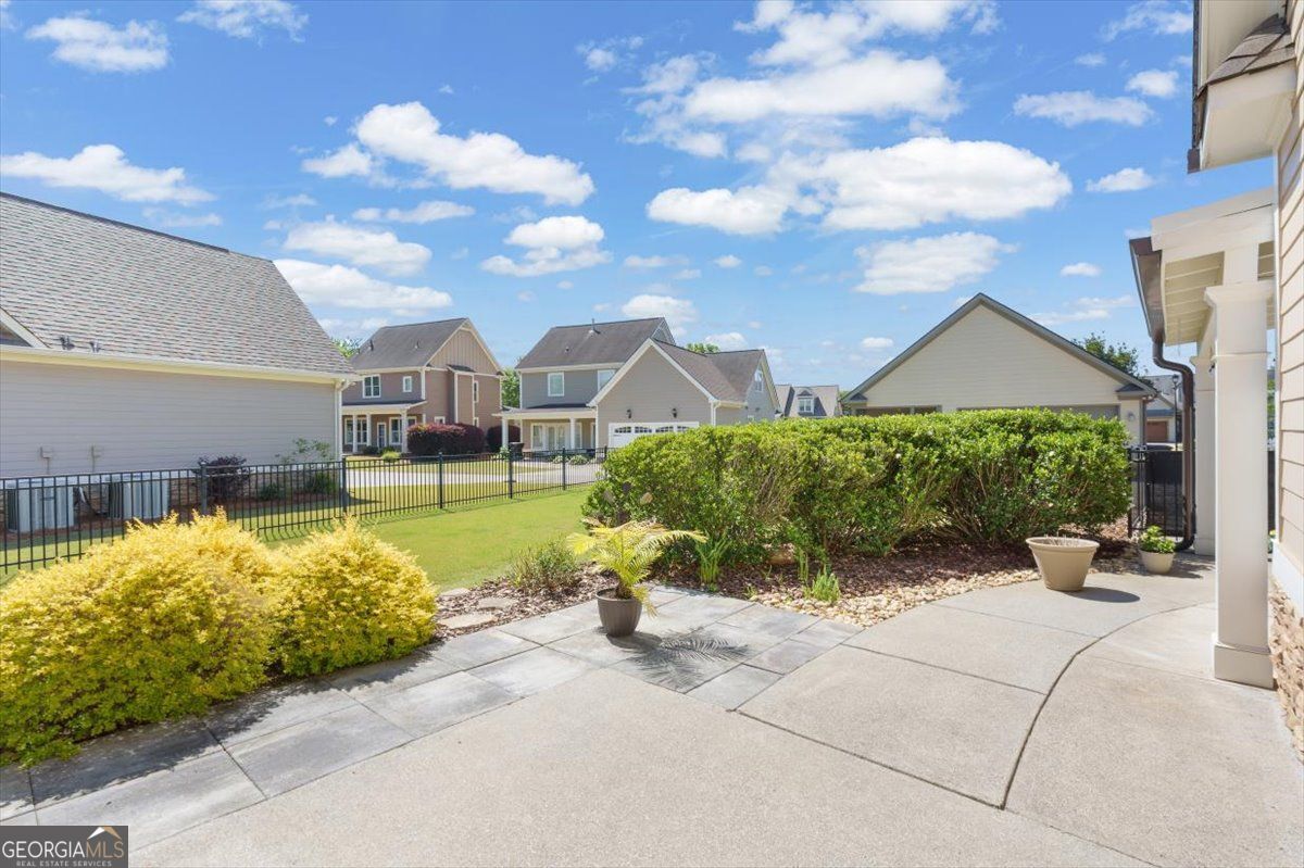 8 Deering Way Cartersville GA 30120