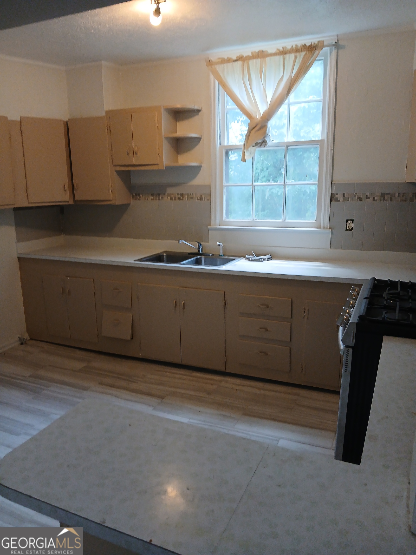 678 Dixie Avenue Macon GA 31206