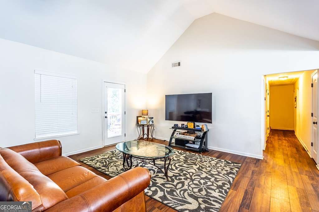 3907 Robin Court Acworth GA 30101