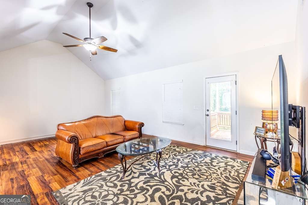 3907 Robin Court Acworth GA 30101