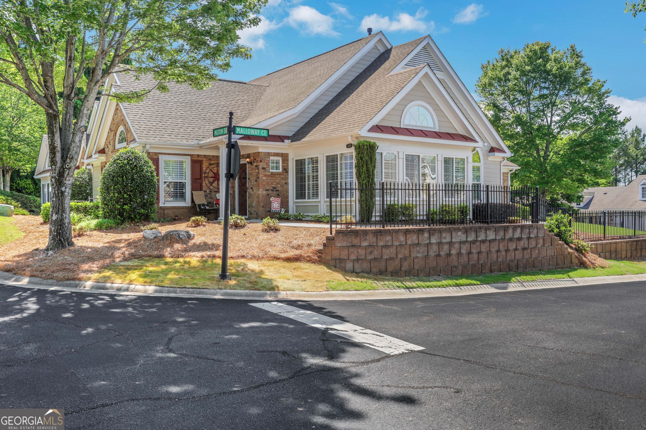 6105 Malloway Court Cumming GA 30041