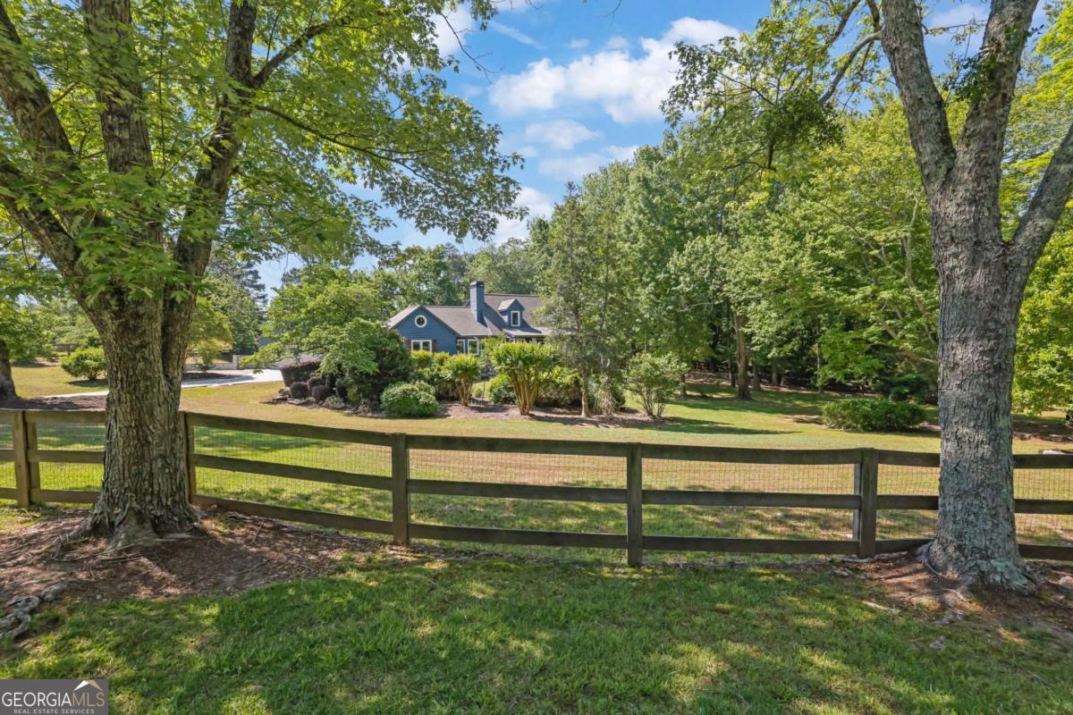 3709 Timberlake Drive Gainesville GA 30506