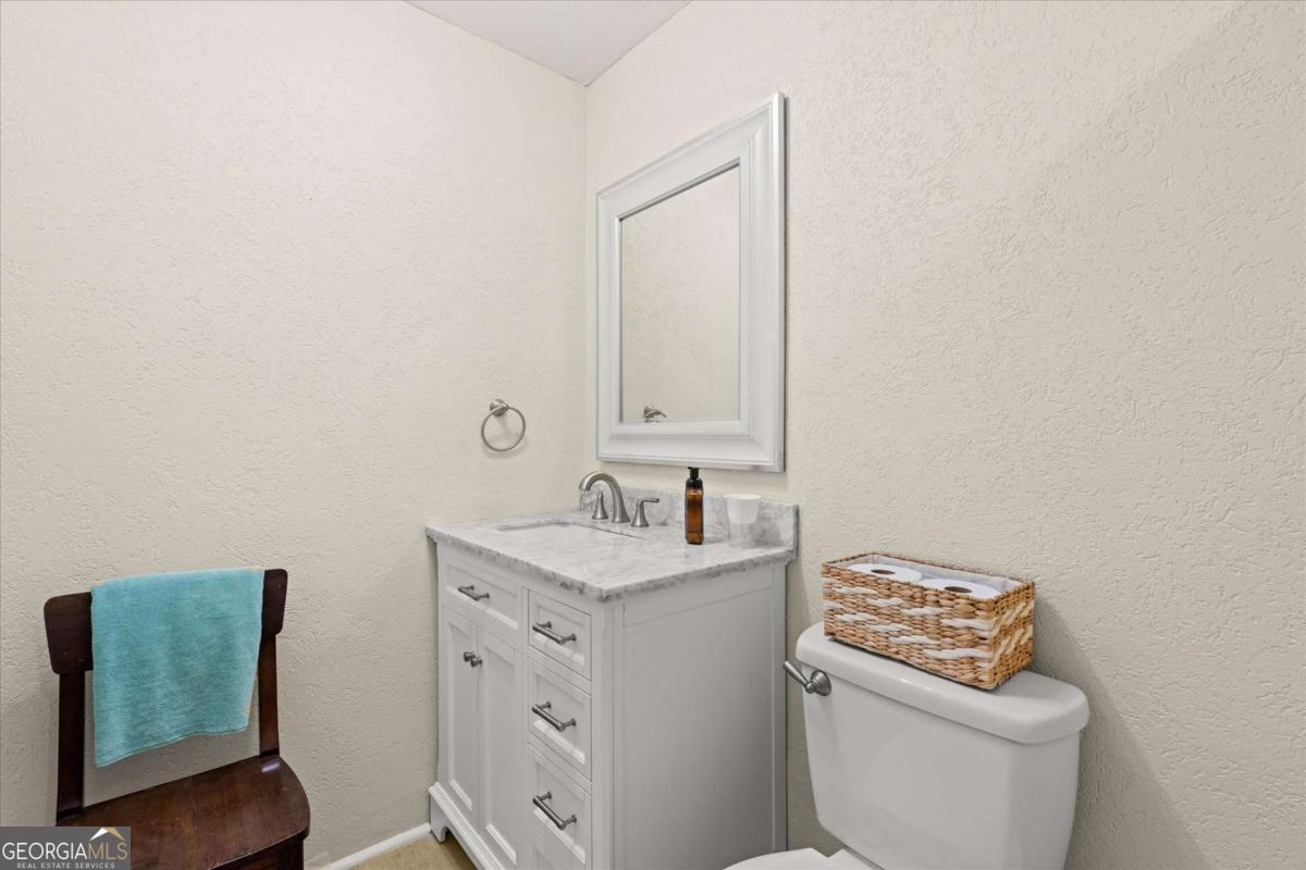 40 L Z Jackson Road Bowdon GA 30108