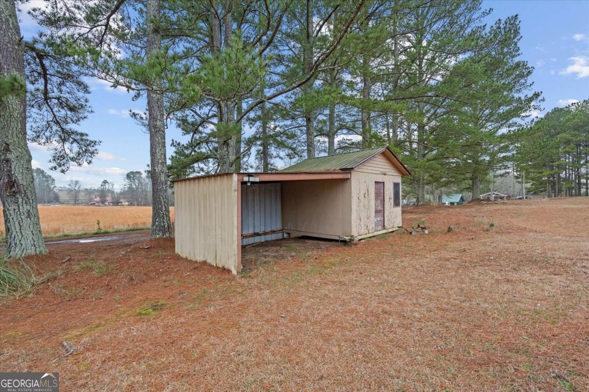 40 L Z Jackson Road Bowdon GA 30108