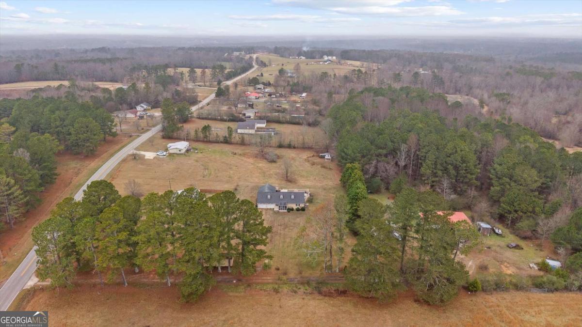 40 L Z Jackson Road Bowdon GA 30108