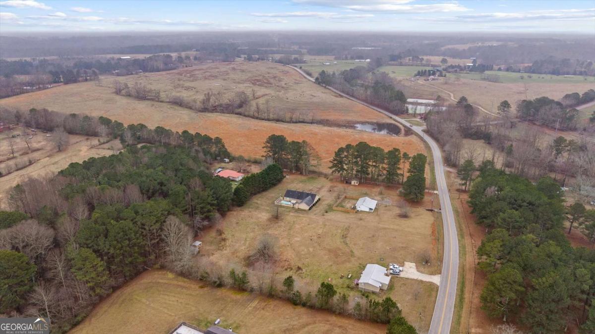40 L Z Jackson Road Bowdon GA 30108