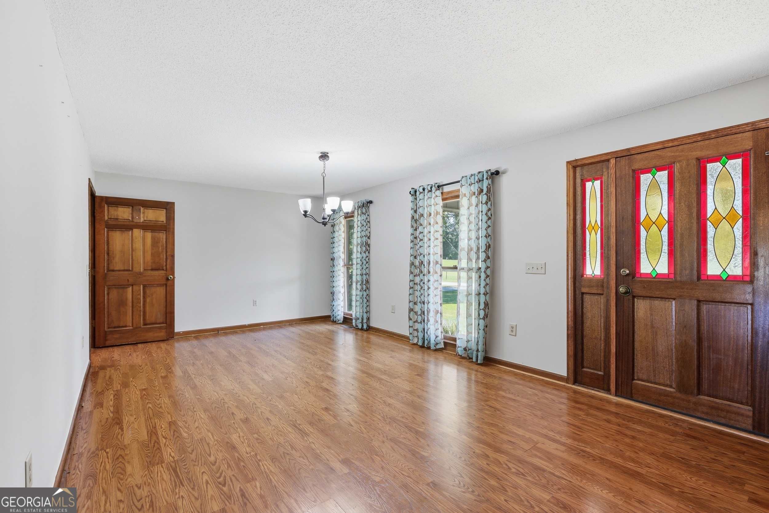 71 Poole Circle Carnesville GA 30521
