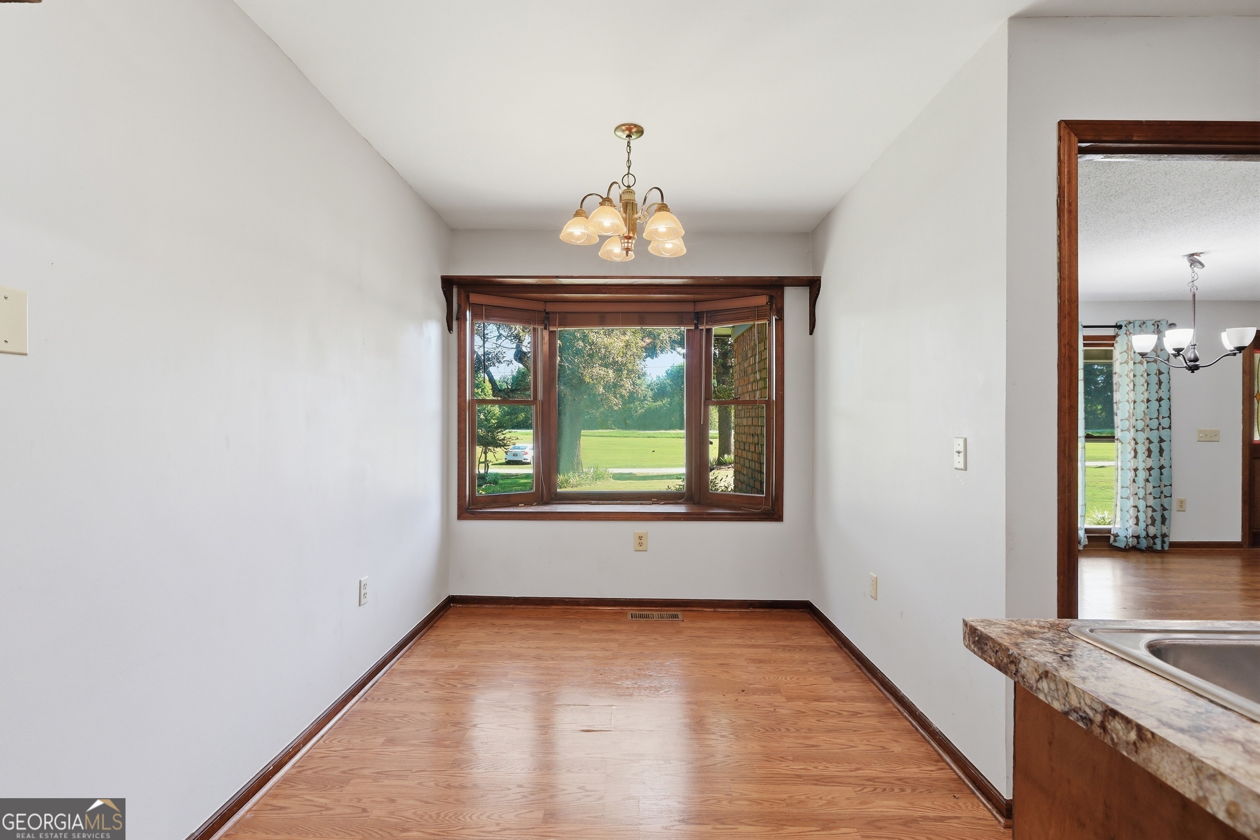 71 Poole Circle Carnesville GA 30521