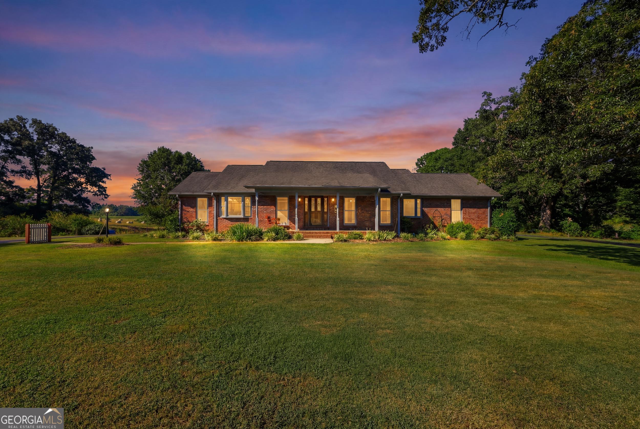 71 Poole Circle Carnesville GA 30521
