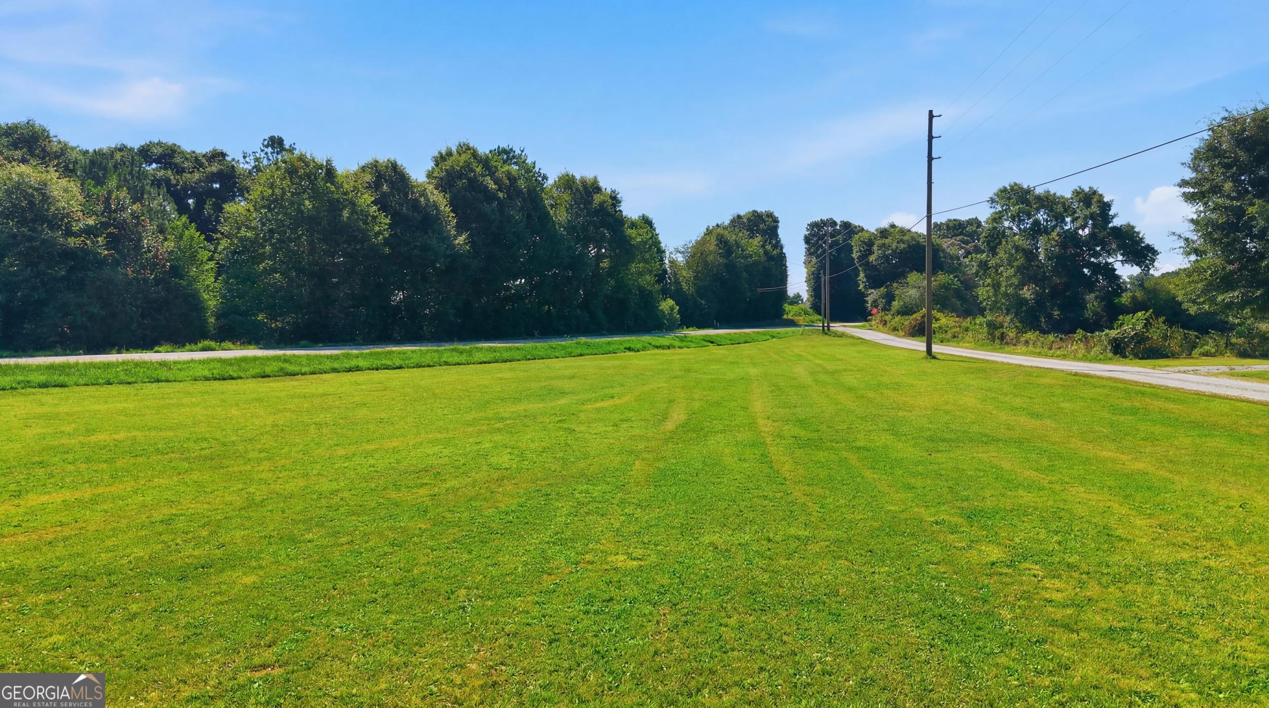 71 Poole Circle Carnesville GA 30521