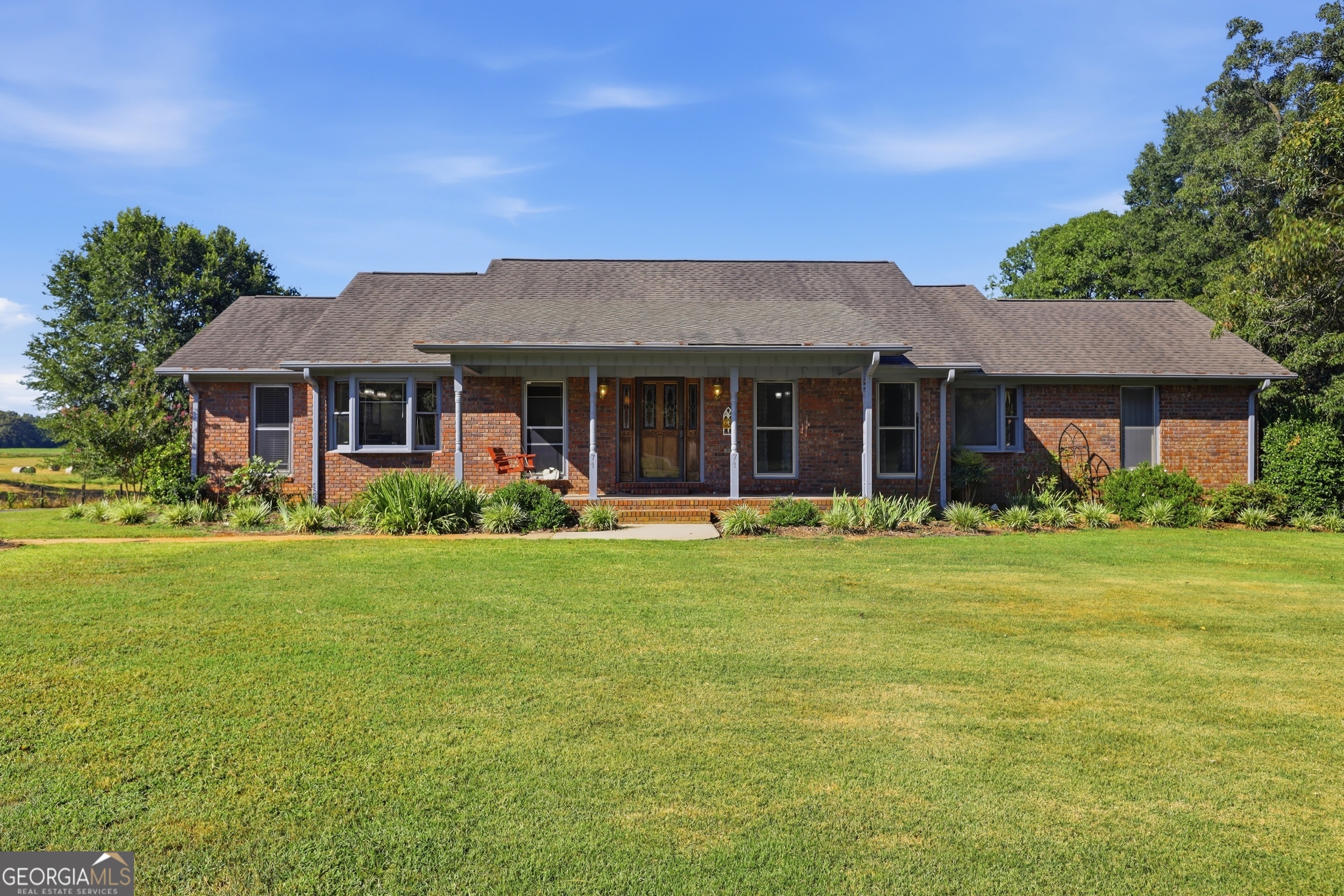 71 Poole Circle Carnesville GA 30521