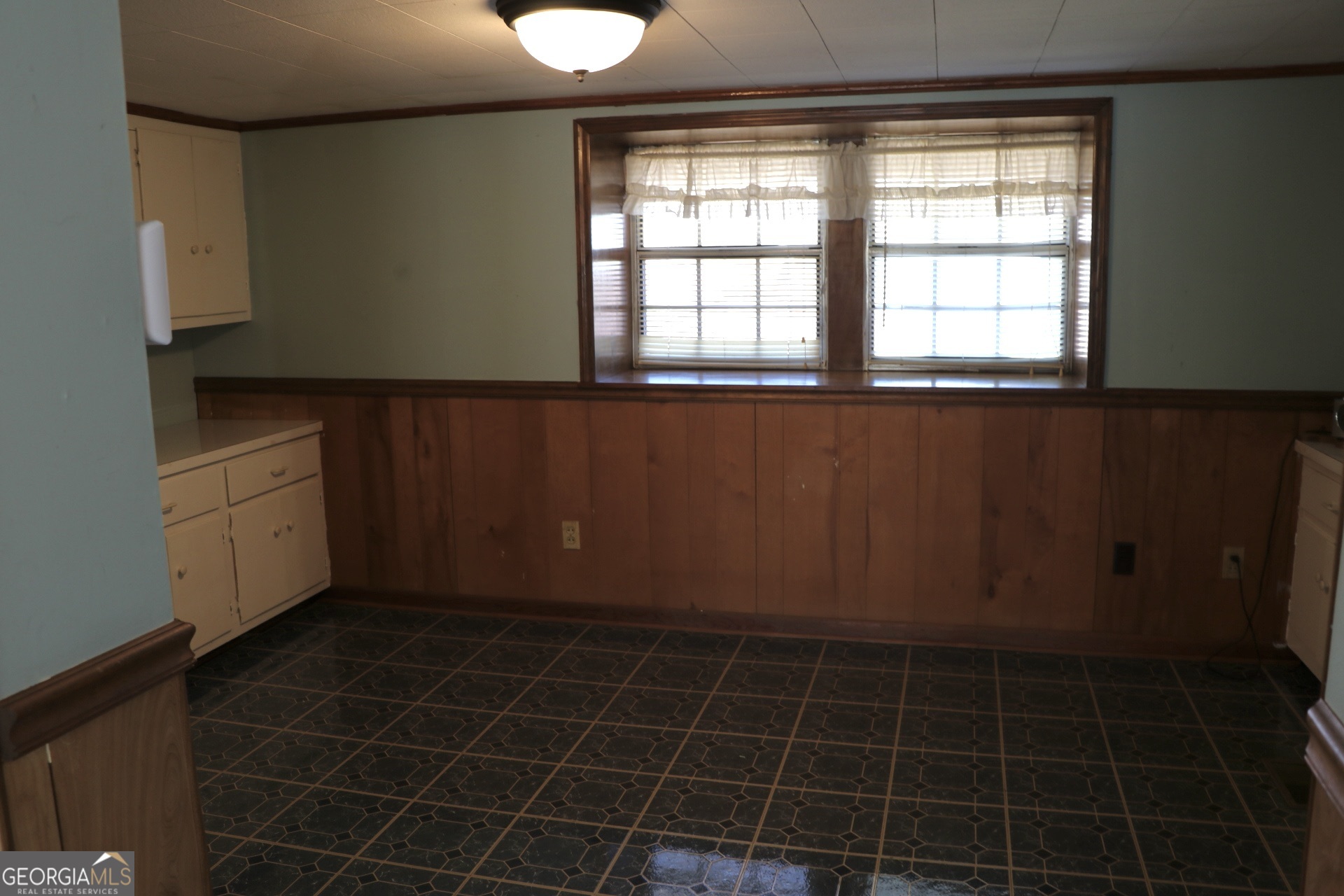 6797 Highway 114 Lyerly GA 30730