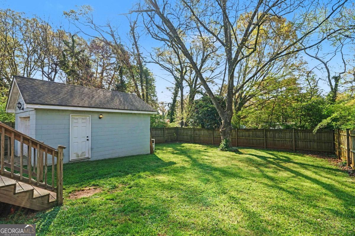 2435 Crestview Avenue Decatur GA 30032