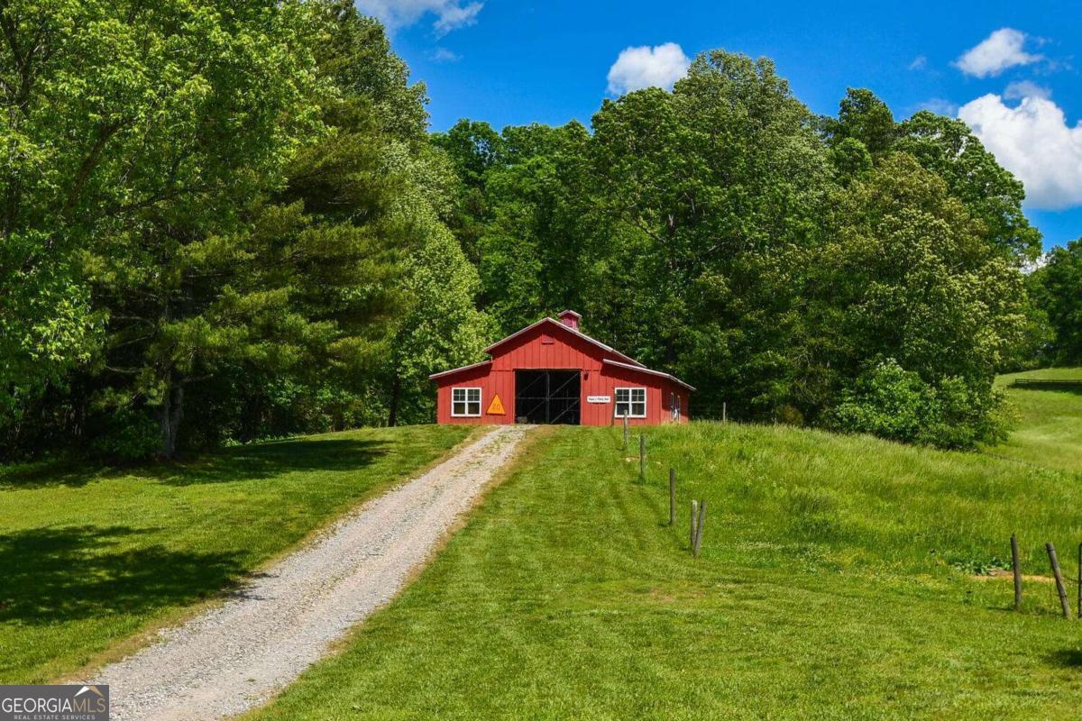 708 Hub Tatum Road Sautee Nacoochee GA 30571