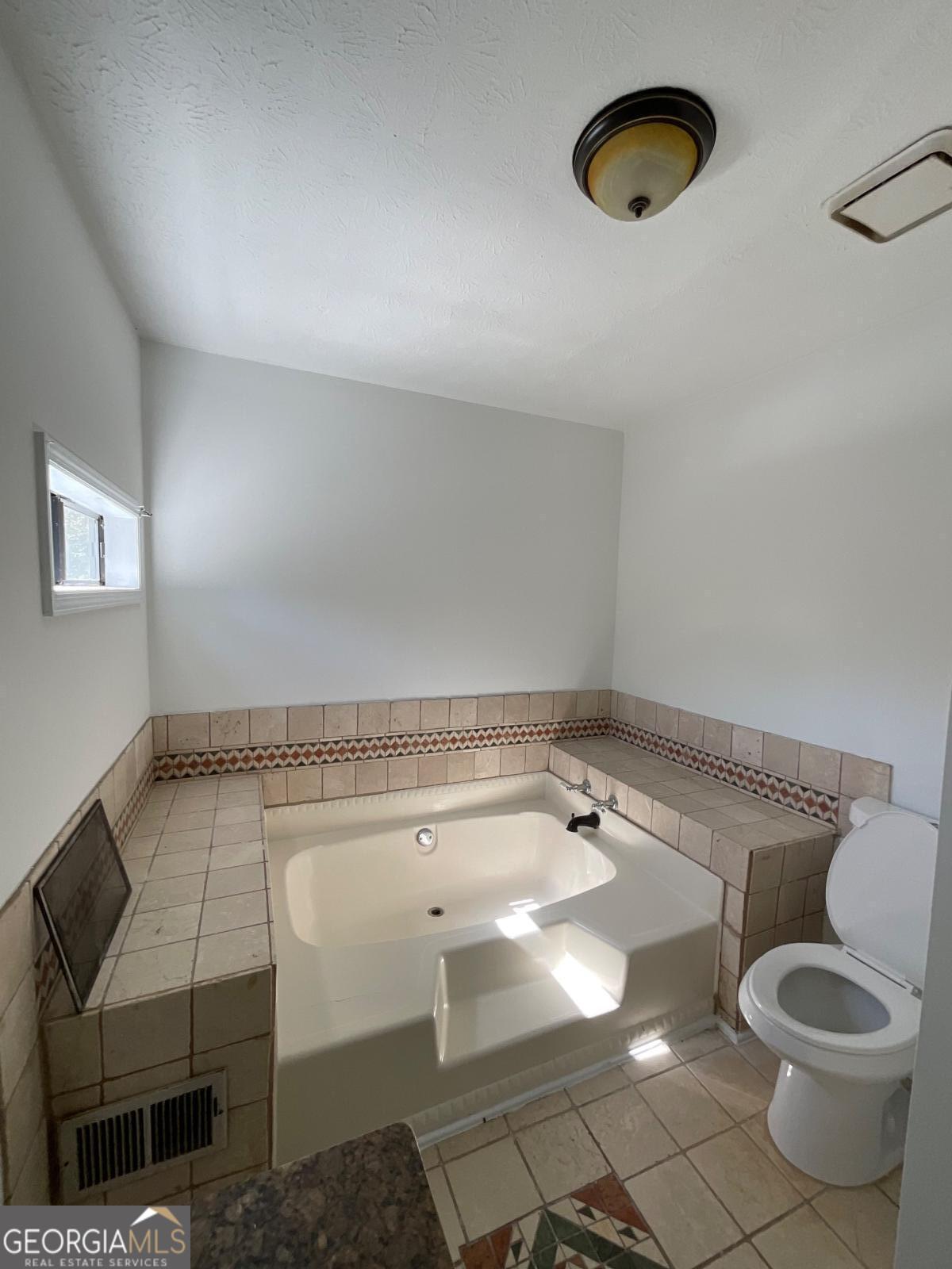 2856 Nuptial Lane Lawrenceville GA 30044