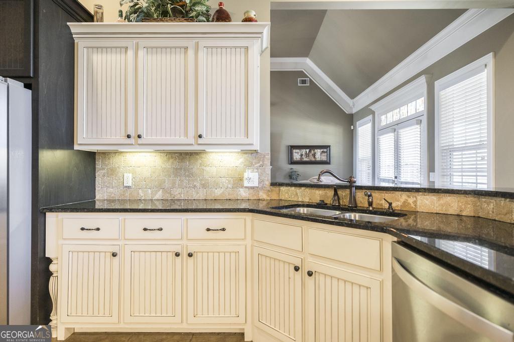 35 Falcon Crest Way Byron GA 31008