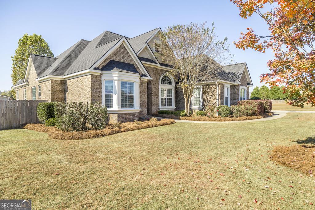 35 Falcon Crest Way Byron GA 31008