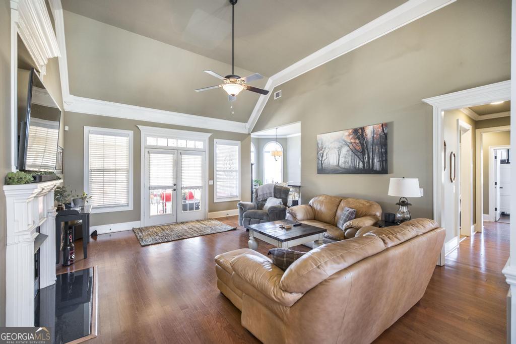35 Falcon Crest Way Byron GA 31008