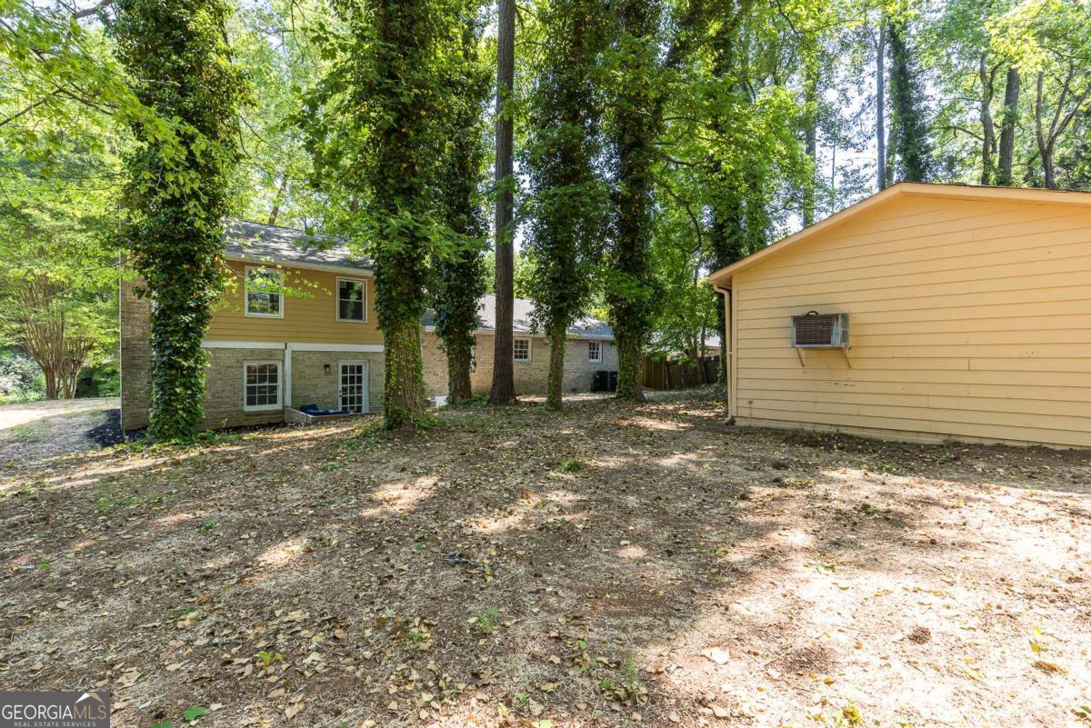 383 Ben Avenue SW Lilburn GA 30047