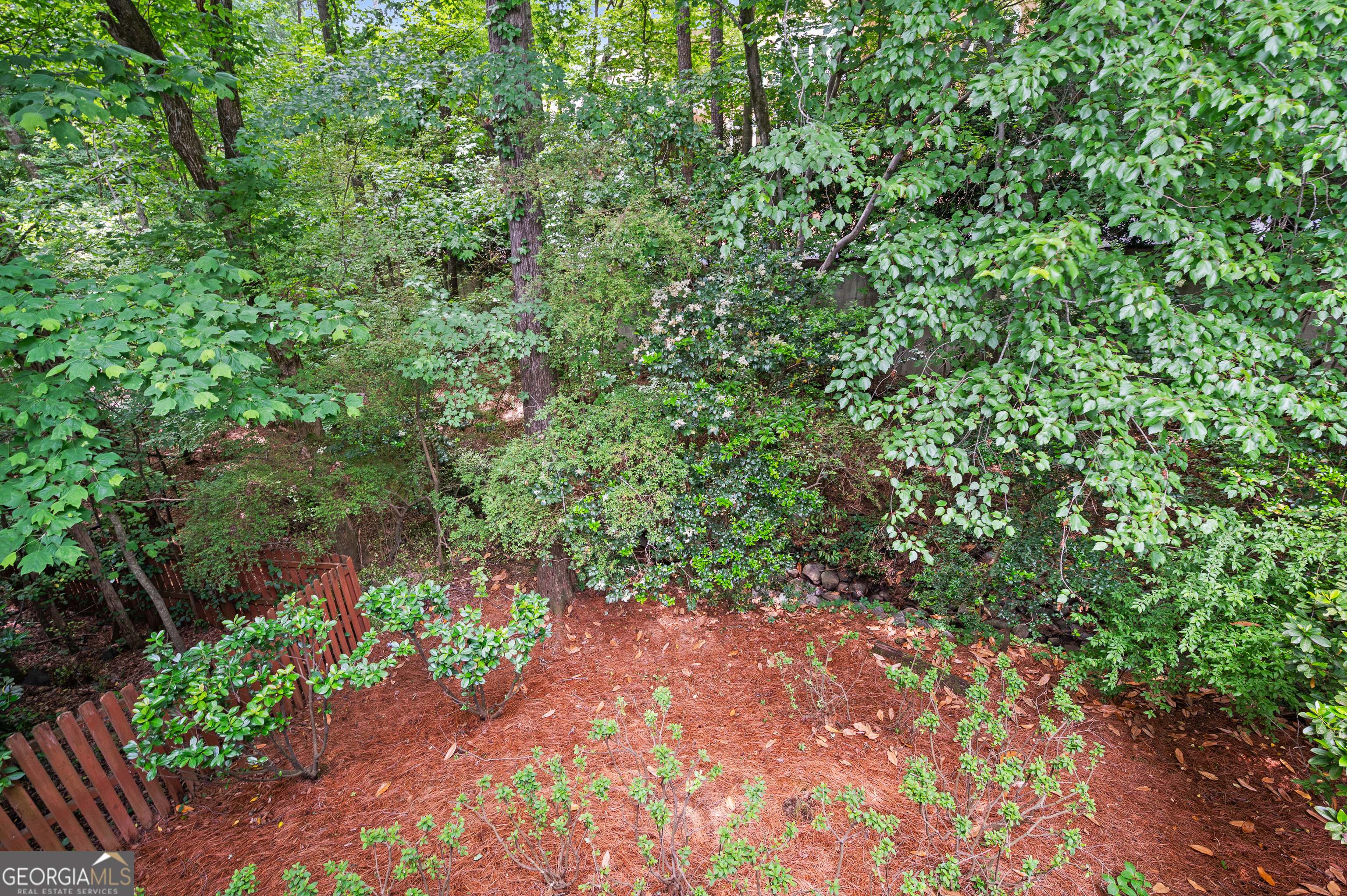 2381 Briarleigh Way Atlanta GA 30338