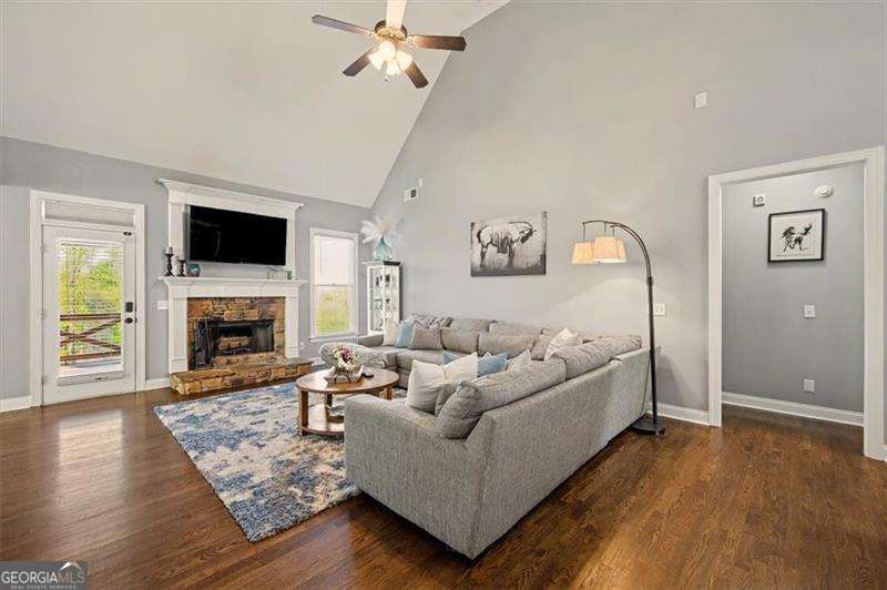 18 Thunderhawk Lane NE Rydal GA 30171