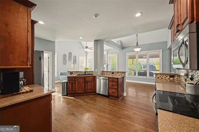 18 Thunderhawk Lane NE Rydal GA 30171