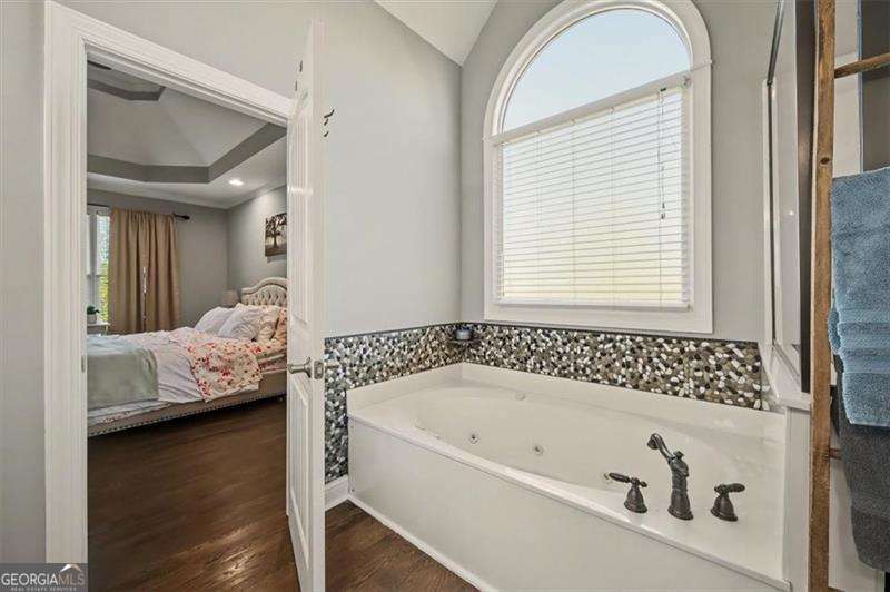 18 Thunderhawk Lane NE Rydal GA 30171