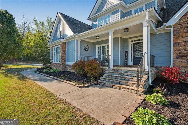 18 Thunderhawk Lane NE Rydal GA 30171