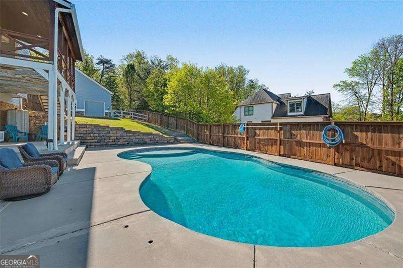 18 Thunderhawk Lane NE Rydal GA 30171