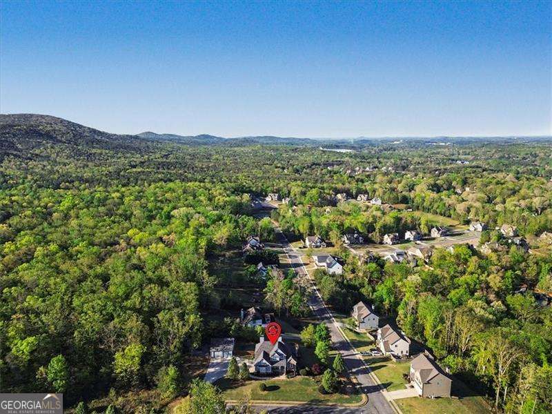 18 Thunderhawk Lane NE Rydal GA 30171