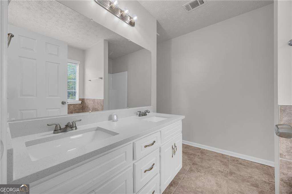1450 Timber Walk Drive Loganville GA 30052
