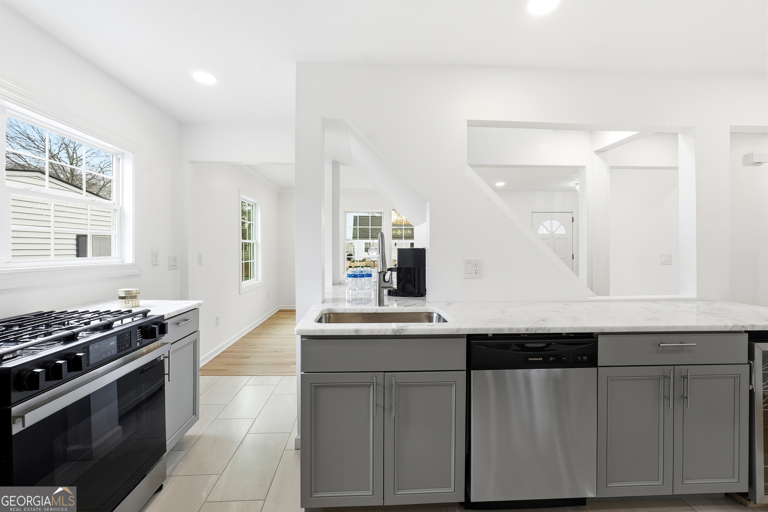 1466 Hardin Avenue Atlanta GA 30337