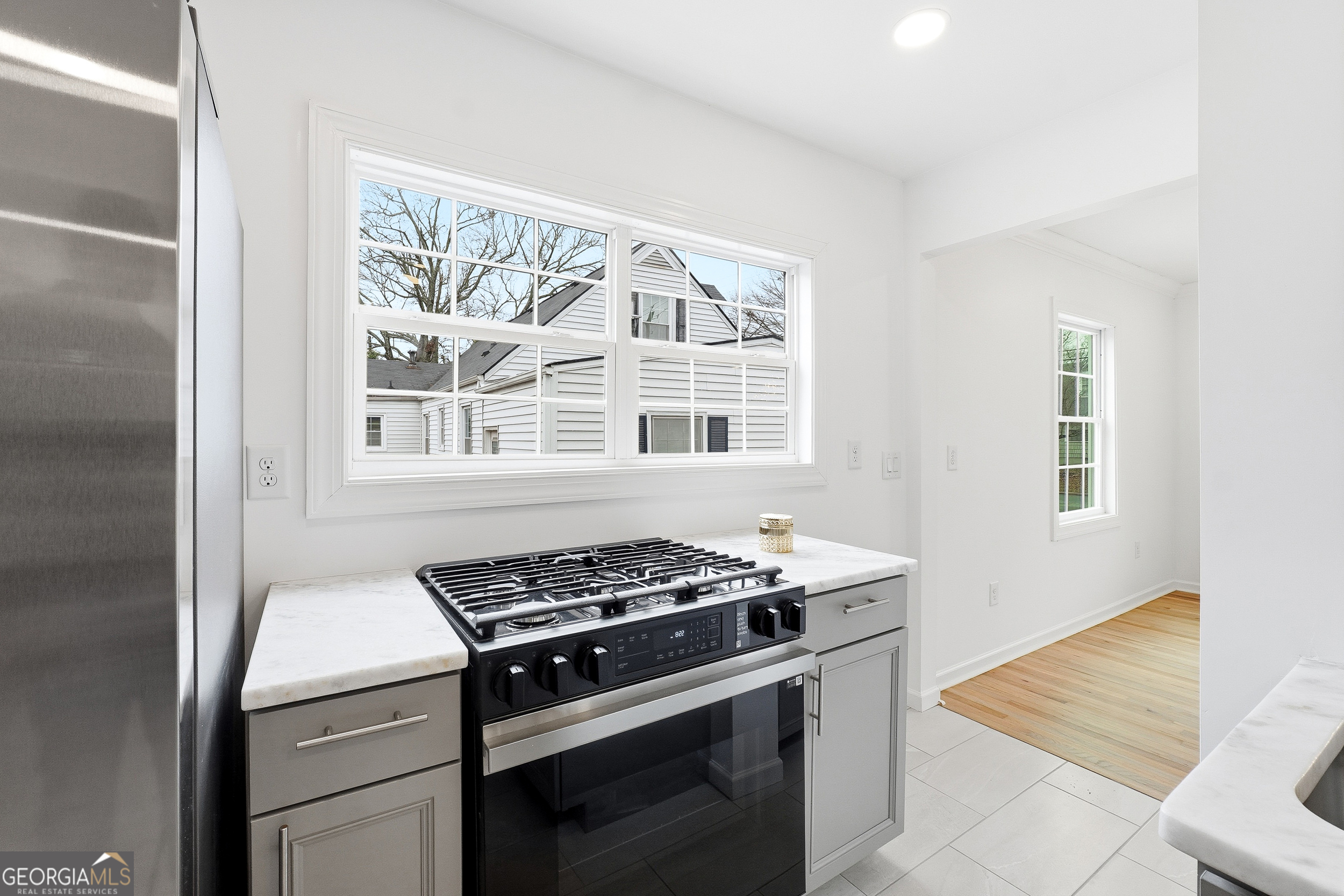 1466 Hardin Avenue Atlanta GA 30337