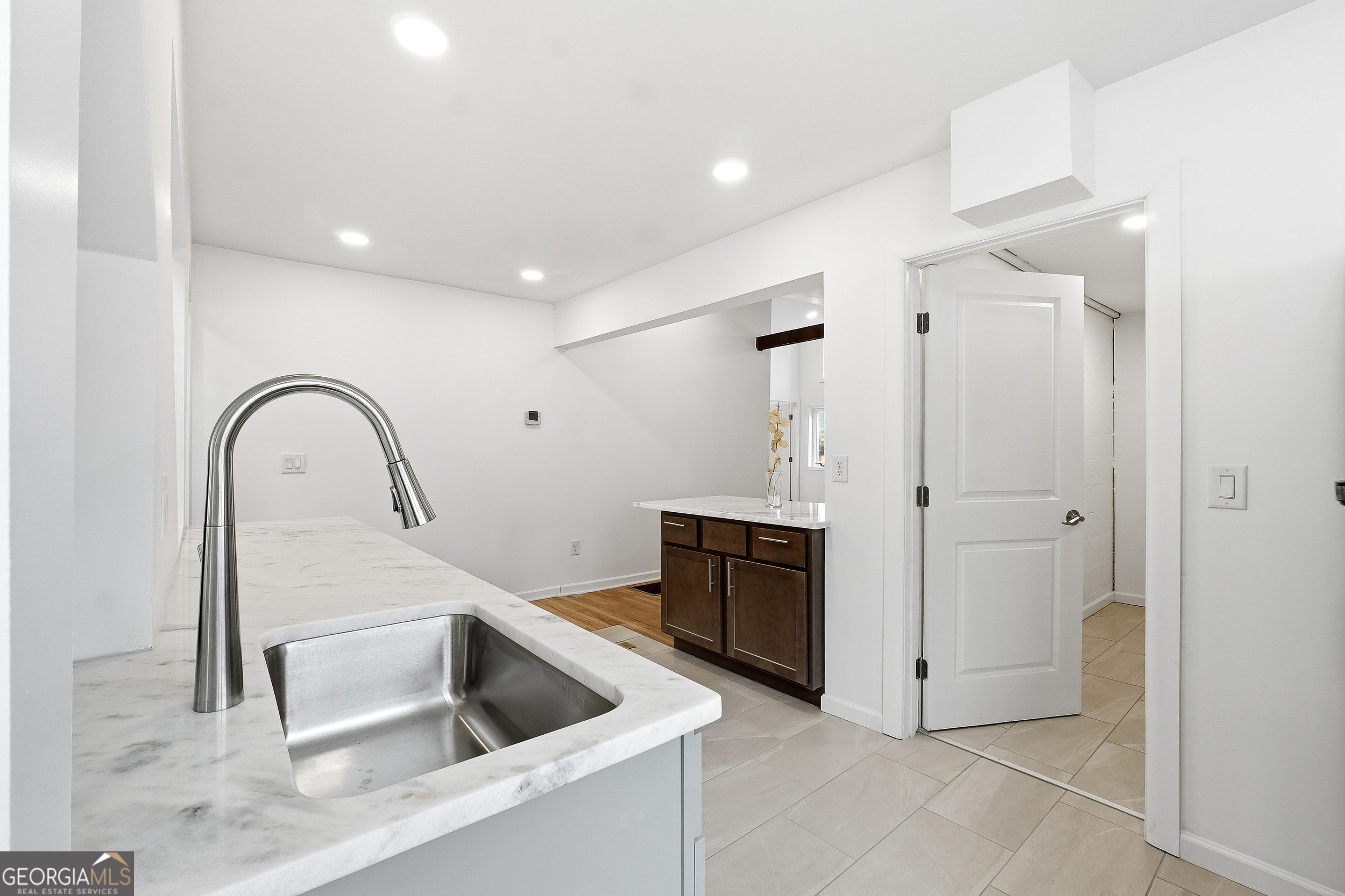 1466 Hardin Avenue Atlanta GA 30337