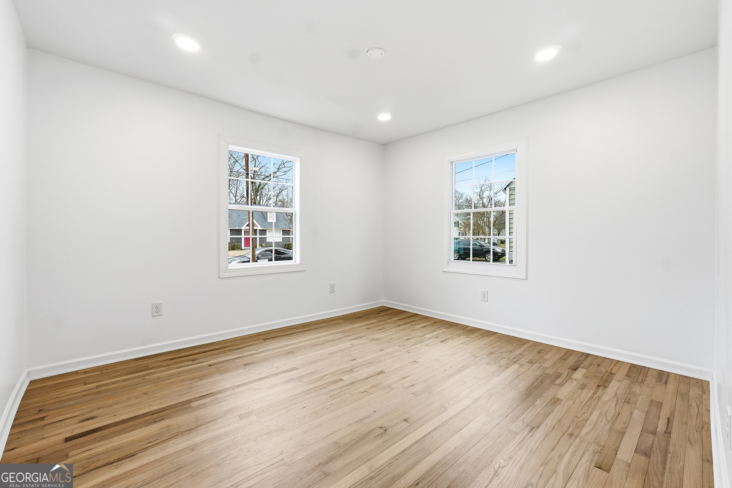 1466 Hardin Avenue Atlanta GA 30337