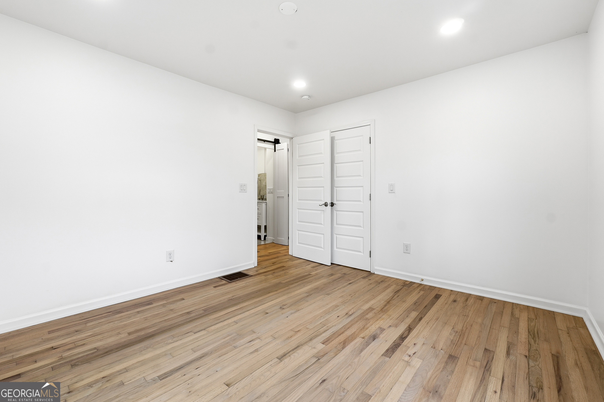 1466 Hardin Avenue Atlanta GA 30337