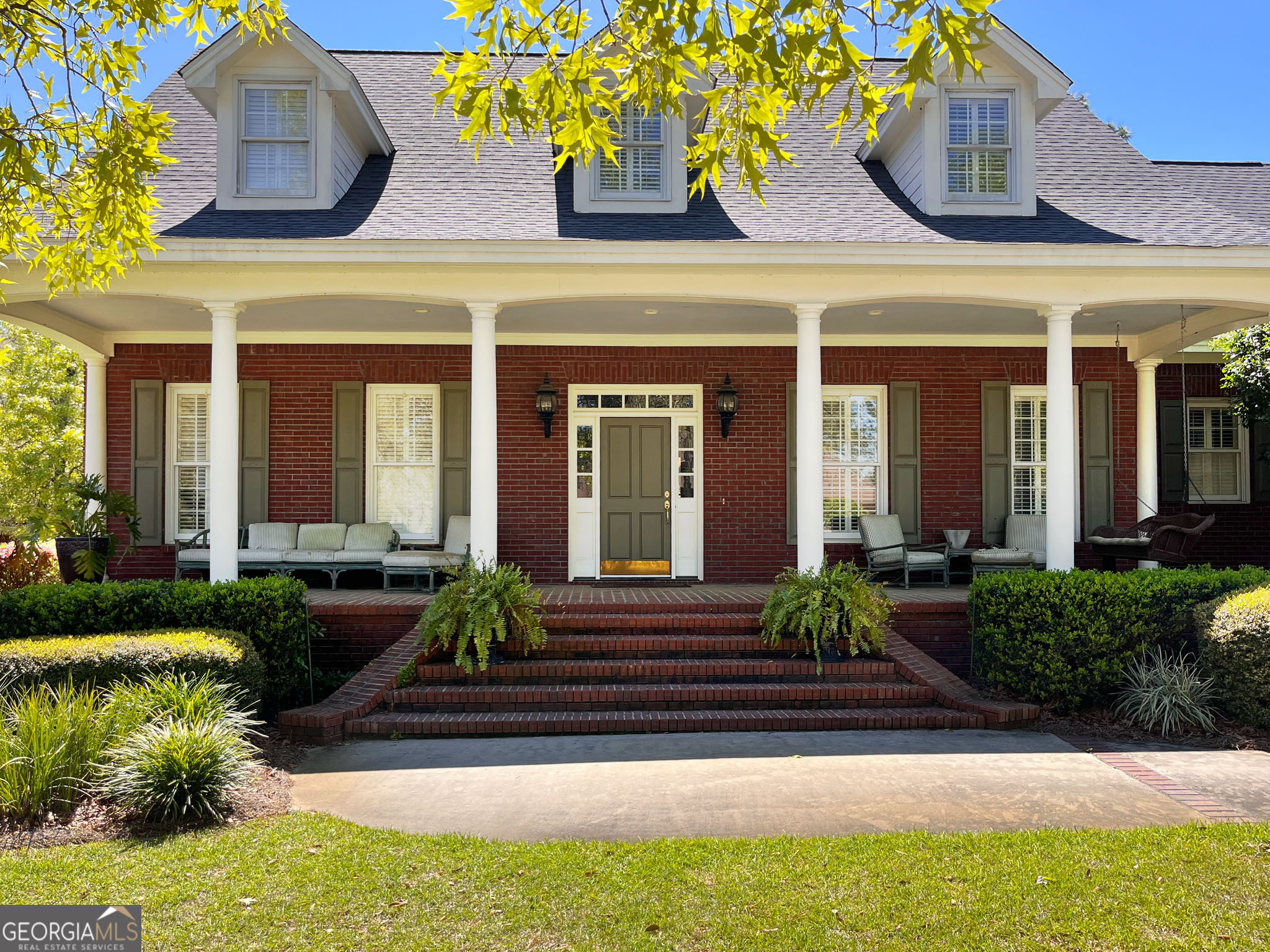 1473 N River Oaks Drive Blackshear GA 31516