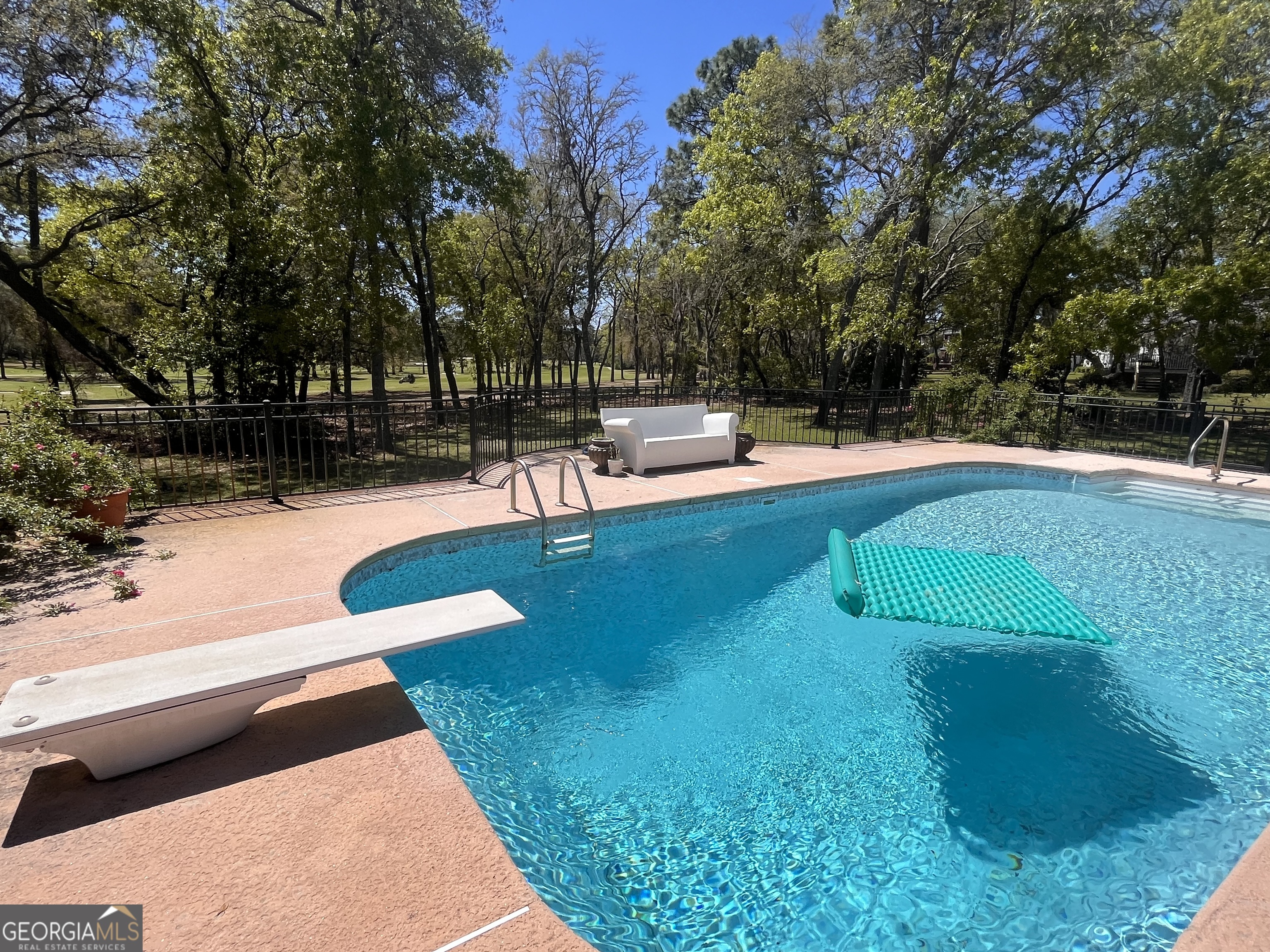 1473 N River Oaks Drive Blackshear GA 31516