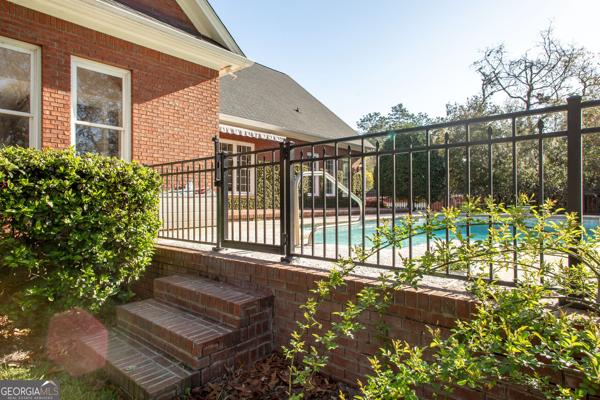 1473 N River Oaks Drive Blackshear GA 31516