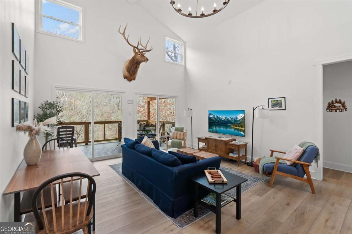 496 Meadow Lane Talking Rock GA 30175