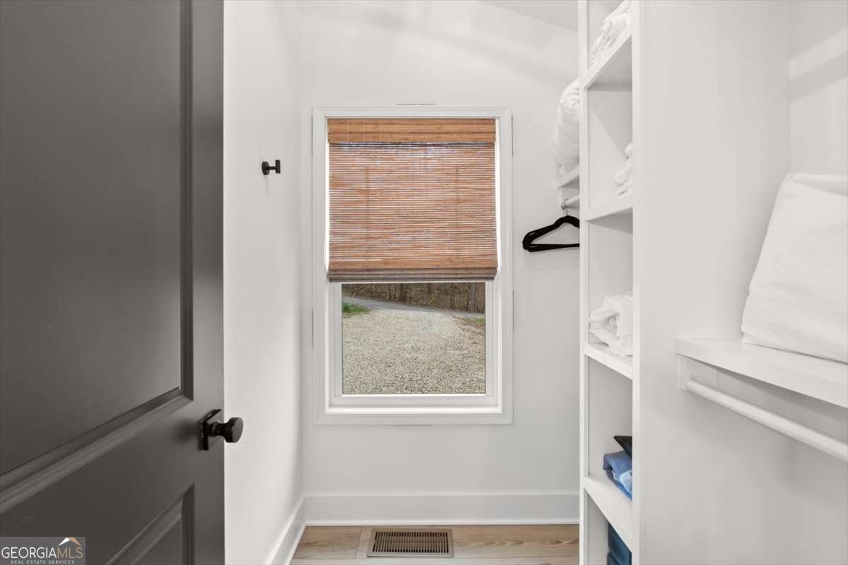 496 Meadow Lane Talking Rock GA 30175