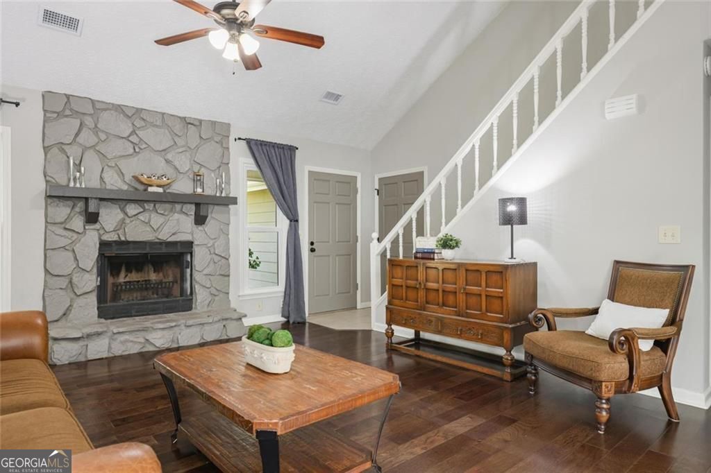 4743 Carmichael Chase NE Marietta GA 30066