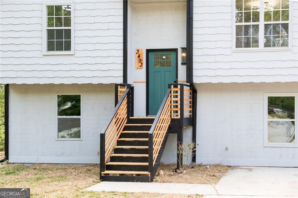 3493 Newberry Trail Decatur GA 30034